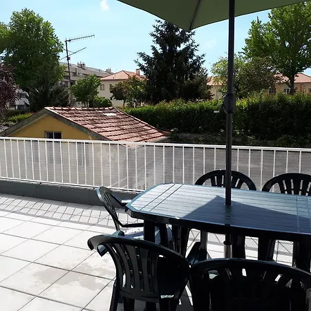 Appartement One Bedroom With Terrace, Near Pool